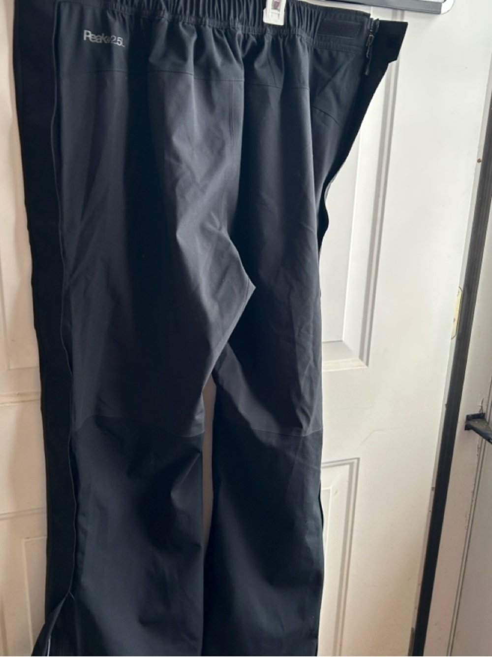 REI Co-op Peak Hiking Pants Men’s Large 30L Black Lightweight Trail Outdoor - Picture 3 of 16